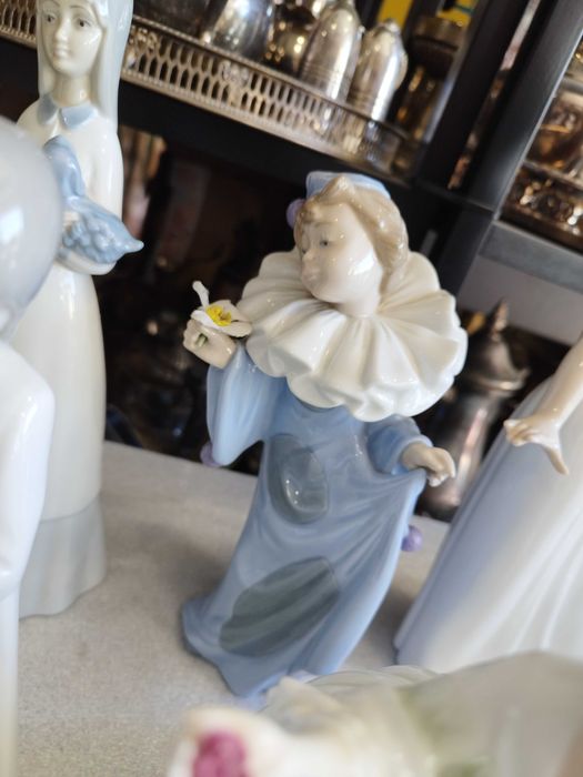 Порцеланови кукли над 100 бр. - Royal Doltan , Albert , Coalport !