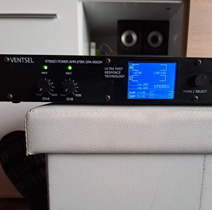 Крайно стъпало висококачествено "Ventsel" 1U 2x1000W