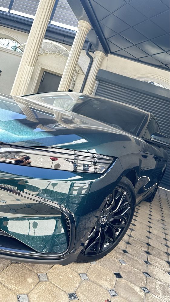 BYD (Build Your Dreams) HAN Limited Edition