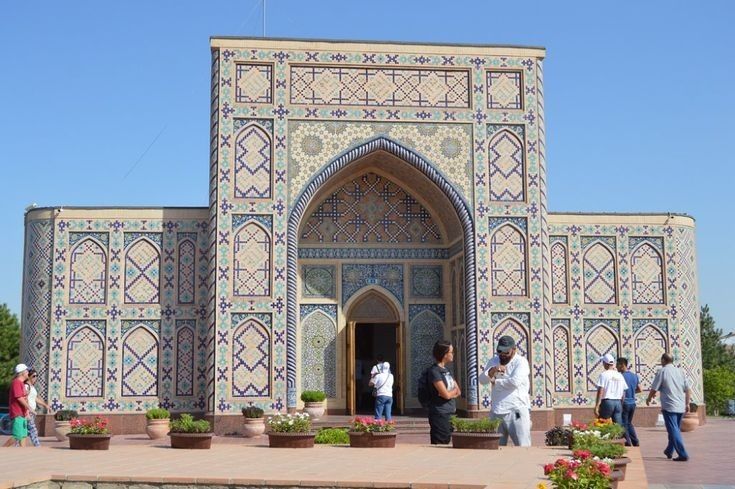 Индивидуальный и групповые туры Экскурсии по городам Узбекистана гид
