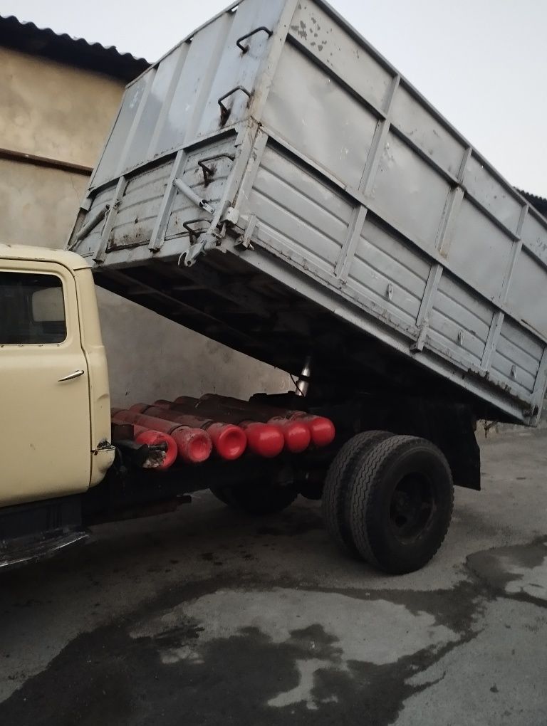Газ 53 .Сотилади