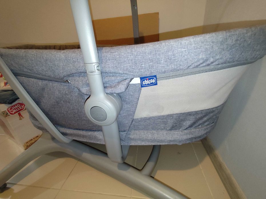 Легло next to me Chicco