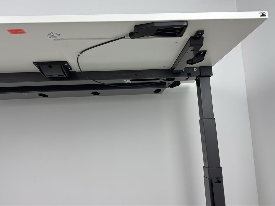 офис бюро с ръчно повдигане, от 69 см до 118 см обзавеждане със ДДС