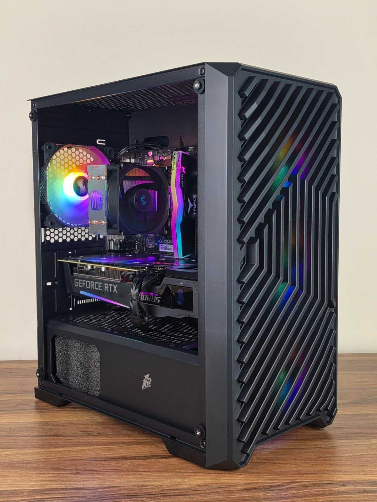 Гаранция / Нов ( RTX 3070 / 32 RAM / Ryzen 5600 ) Геймърски !