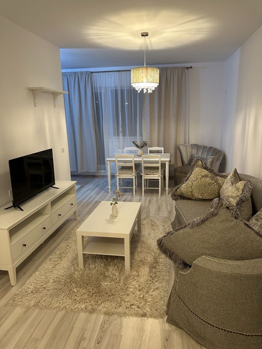 Inchiriez apartament doua camere in Berceni zona Grand Arena!