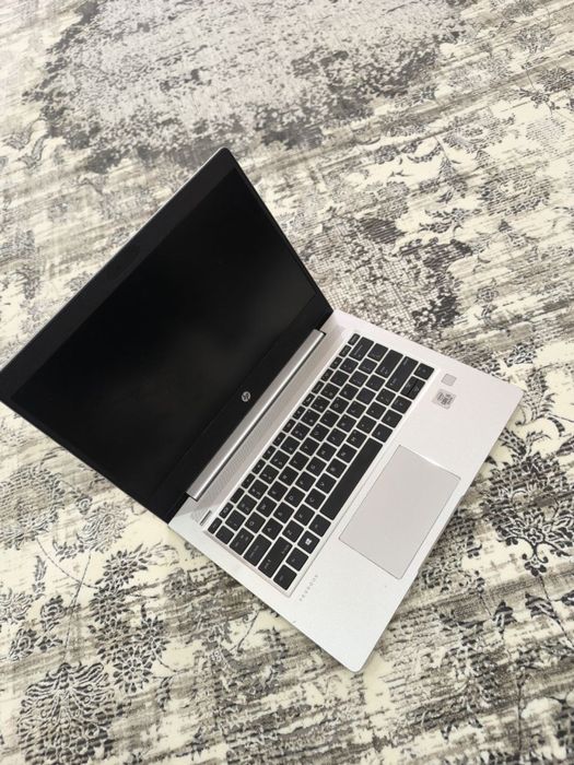 Ноутбук HP………………………………………….