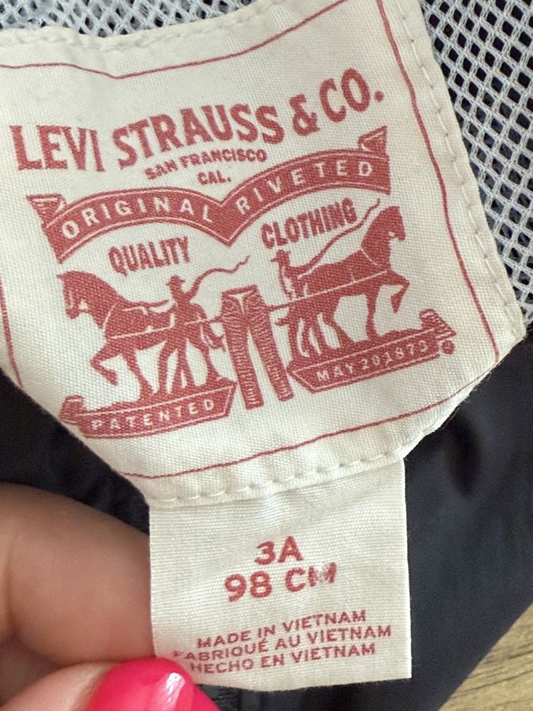 Тънко детско яке Levis - 98 р-р