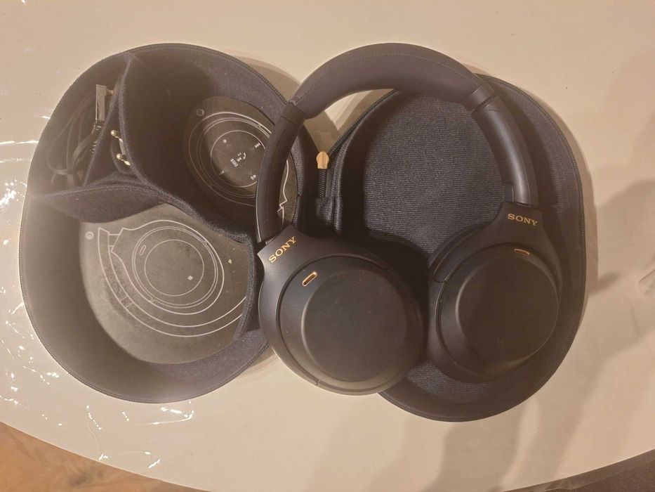 Casti wireless Sony Wh-1000XM4, active noise canceling, bluetooth
