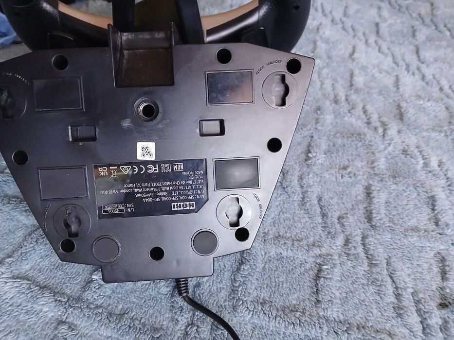 Volan apex hori racing