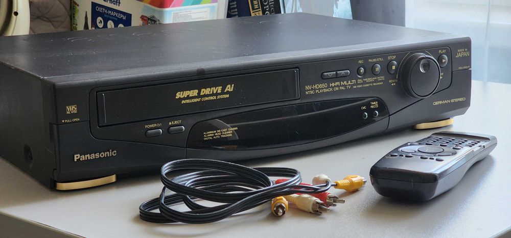 Видеомагнитофон Panasonic NV-HD650 Hi-Fi Stereo 6-Head