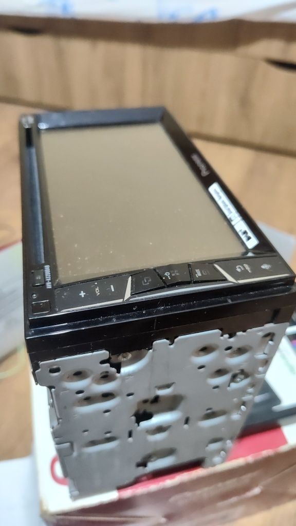 Плеър радио за кола pioneer avh a3200dab