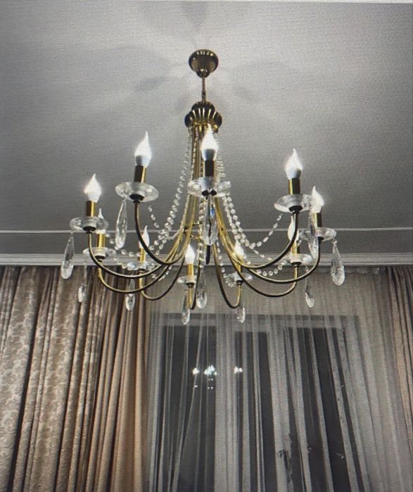 Люстра шикарная новая десятирожковая
