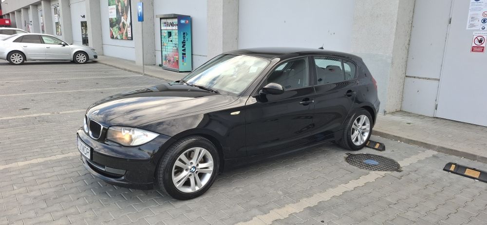 Vand BMW seria1  2008 automat