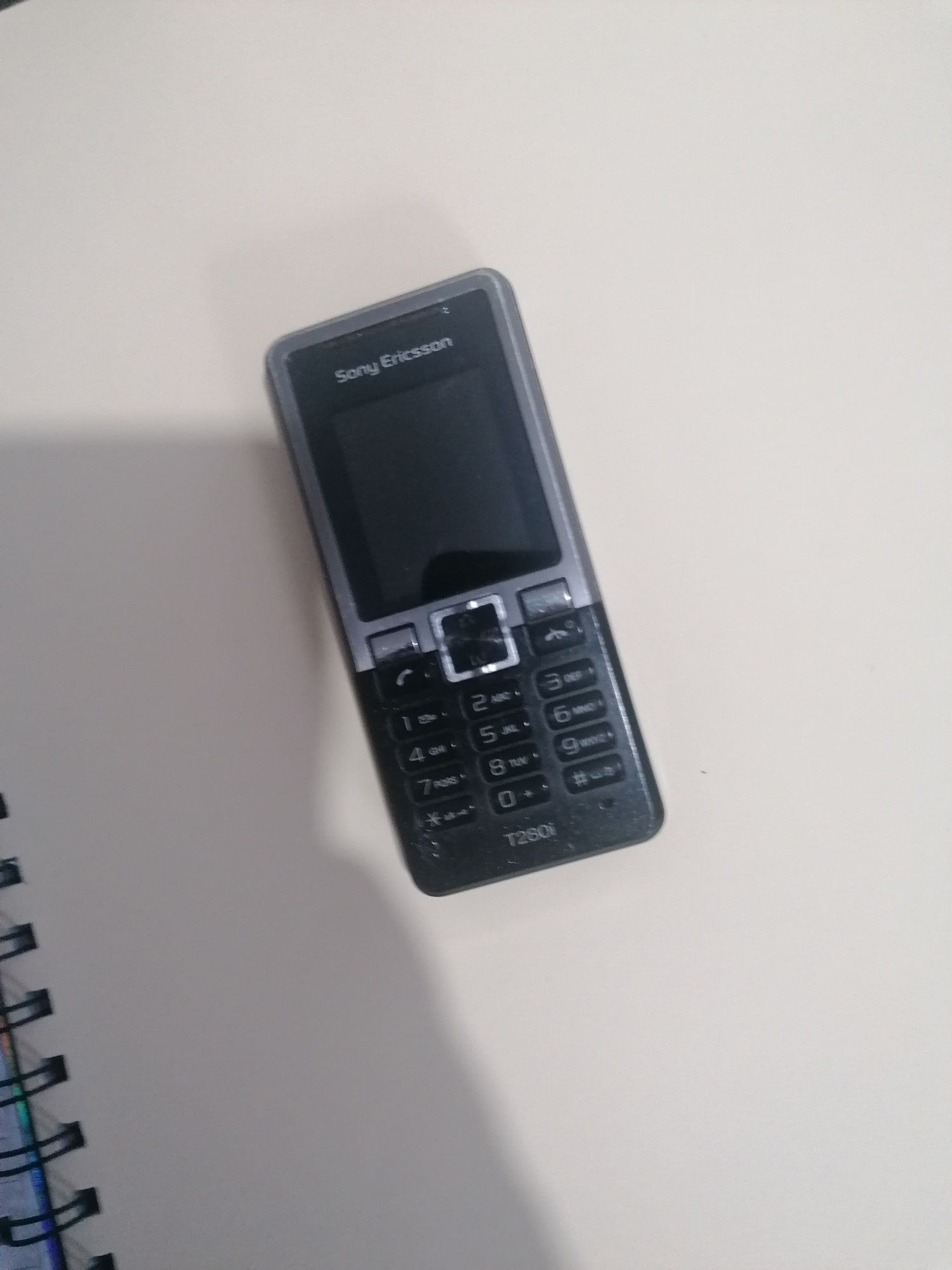 Vând Sony Ericsson t280i liber de rețea trimit și prin curier sau post