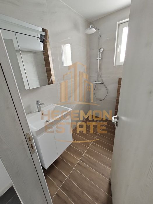 Продава се Двустаен апартамент в Варна, м-т Пчелина - 50 кв.м за 2060 €/кв.м - Снимка #4