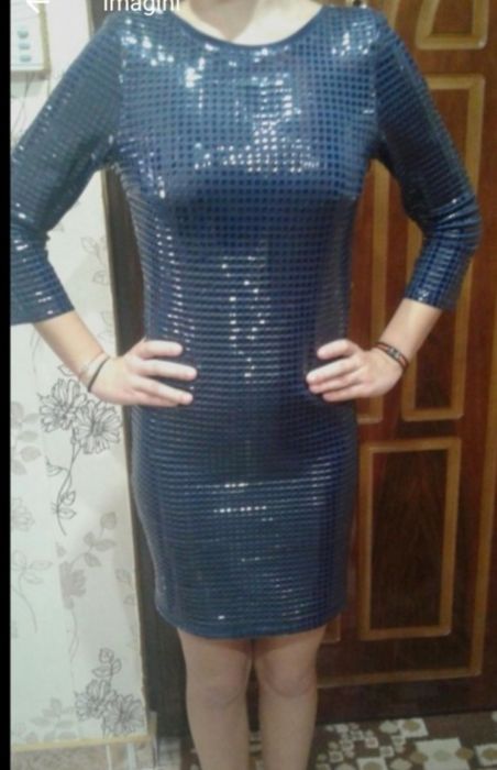 Oferta!Rochie Mohito ocazii strălucitoare