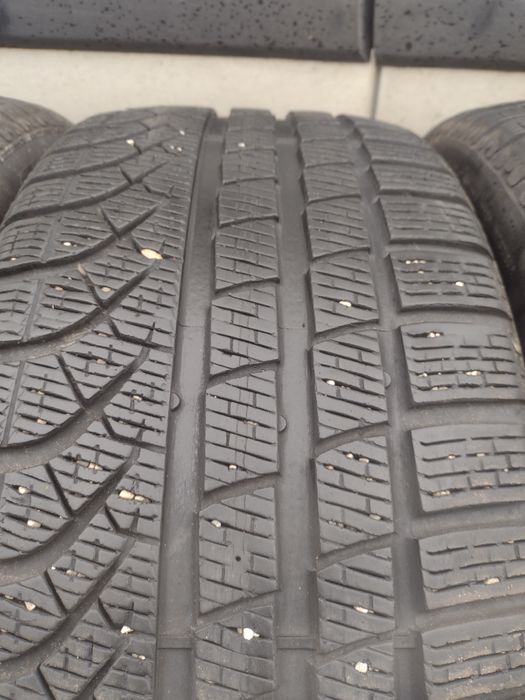 Перфектни 4бр.255/45/19 Pirelli PZW dot1724