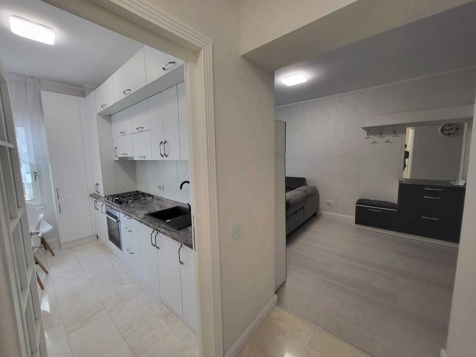 2 camere de inchiriat COpou Royal Town