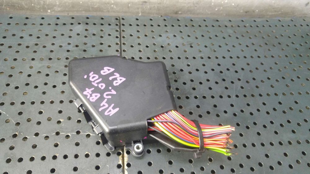 Panou sigurante audi a4 b7 8e 2247070