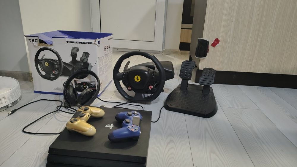 Конзола playstation 4 pro и добавки