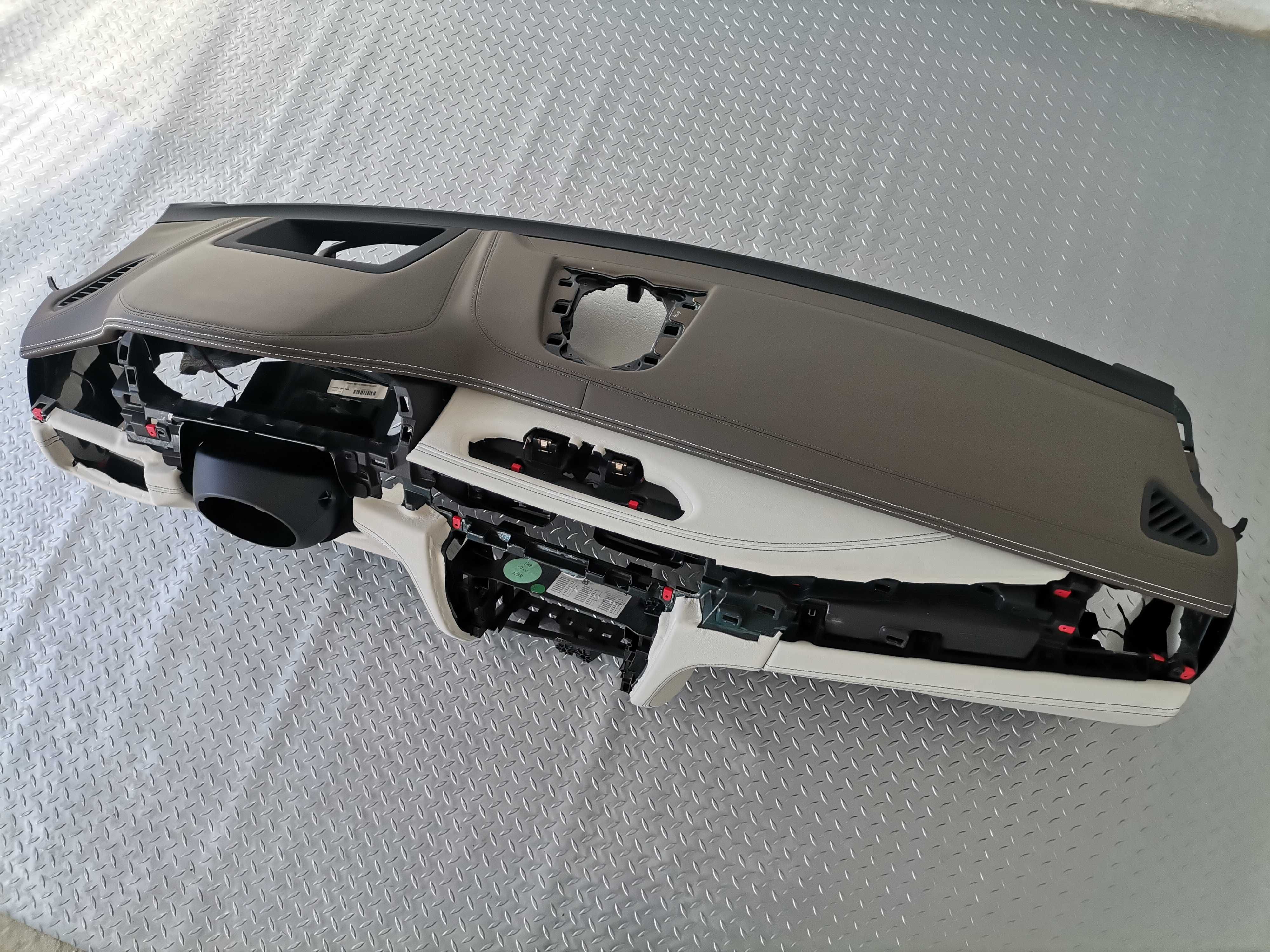 Табло BMW X5 F15 X6 F16 HUD Mocha Nappa Гладка Кожа