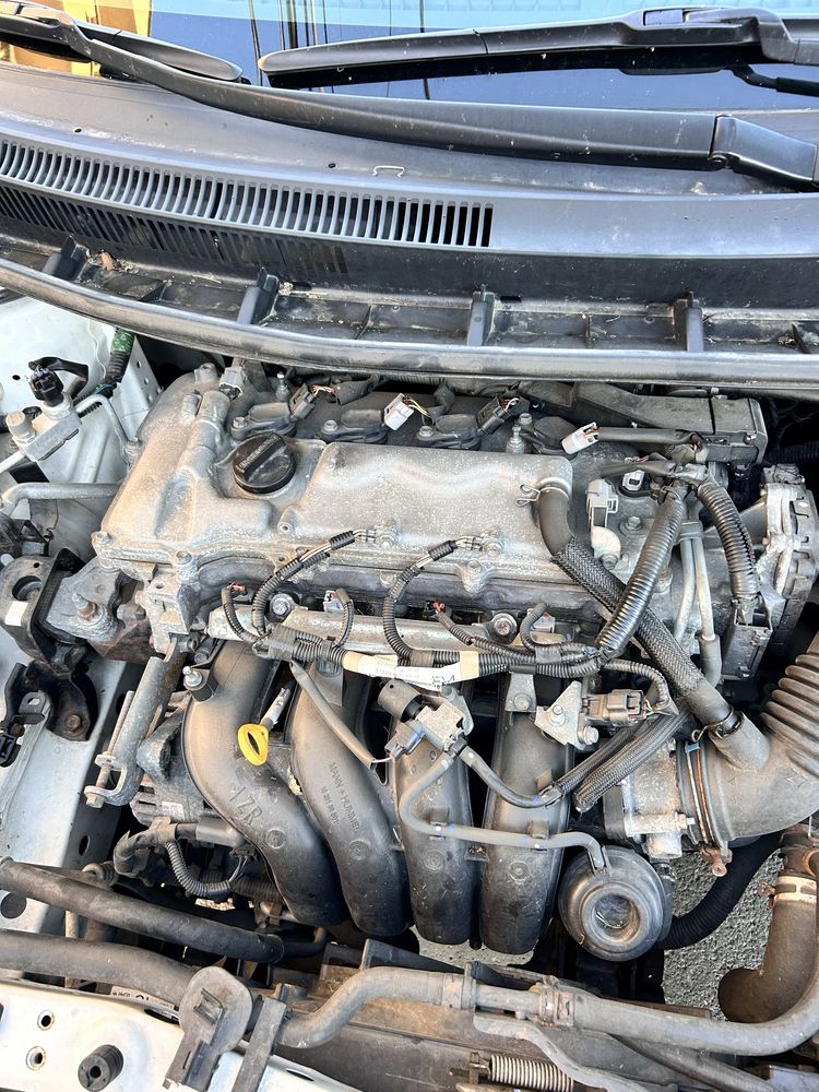Toyota Auris Тойота Аурис 1.6 VVT-I.132кс.2010г!!! На части!!!