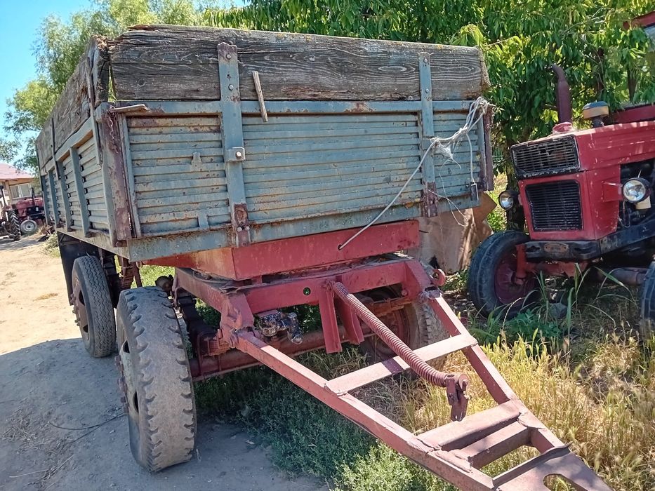 Vand remorca auto de 5 tone