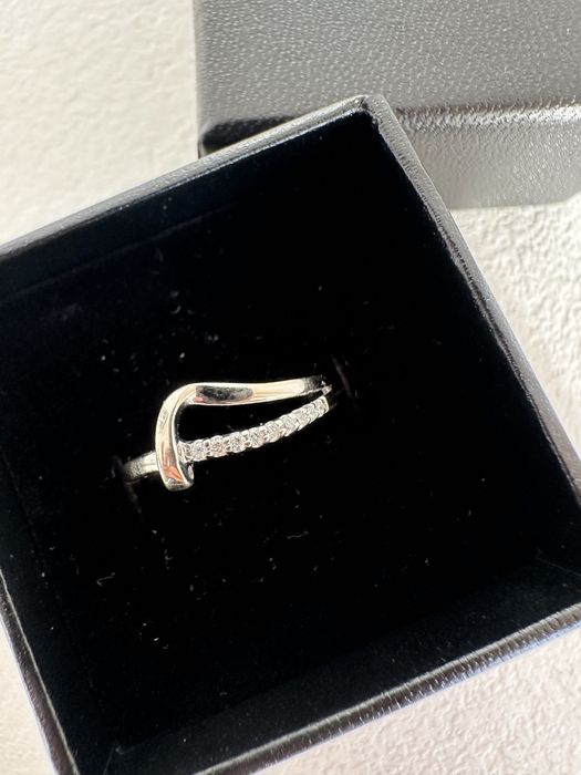 Бриллиантовое кольцо