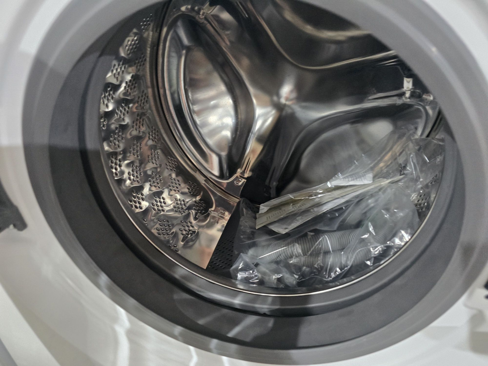 Нова инверторна пералня с пара Gorenje 8 кг