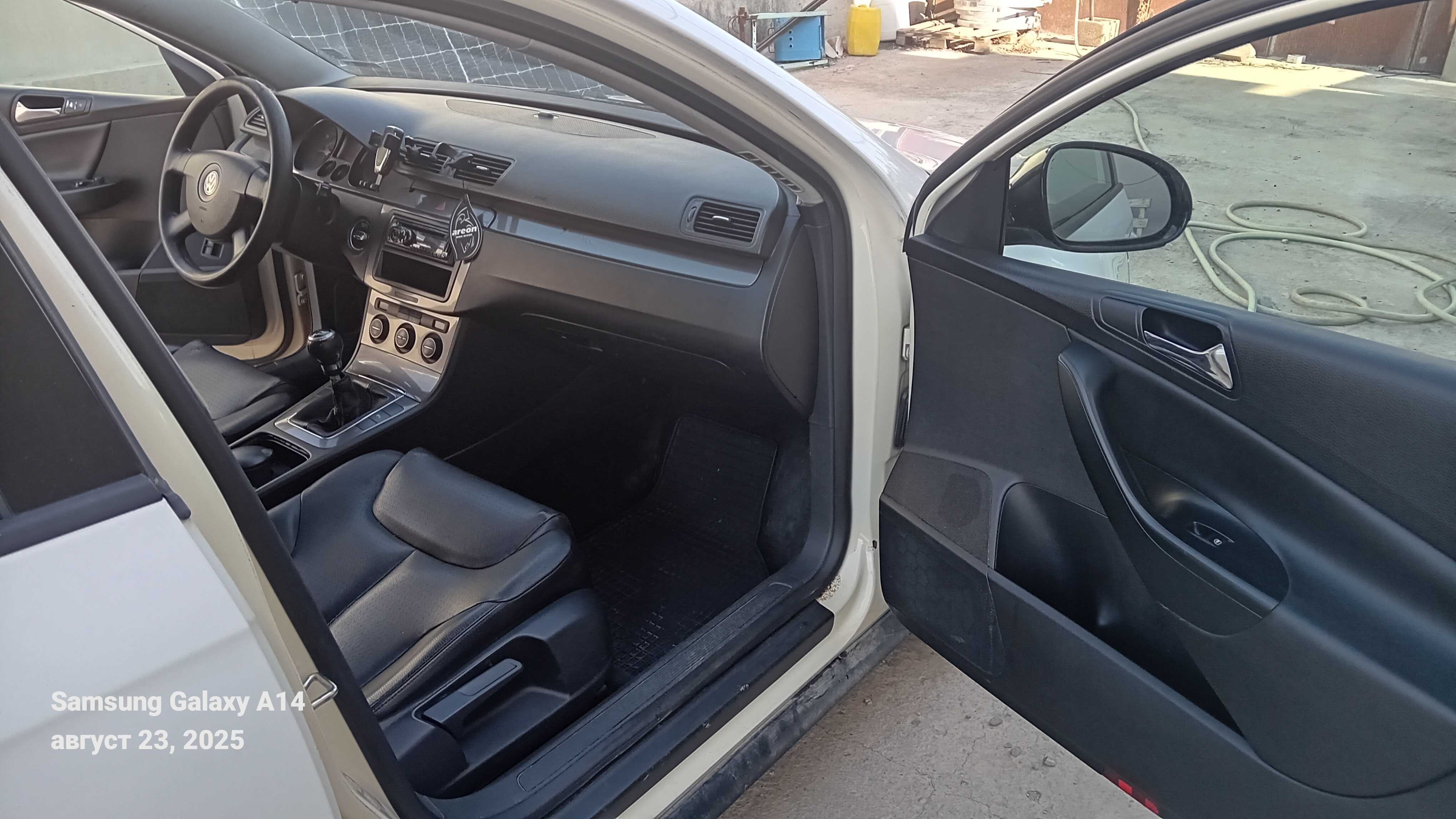 Пасат Passat b6 1.9 , 105 к.с. 2006г.