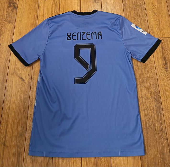 Футболни тениски