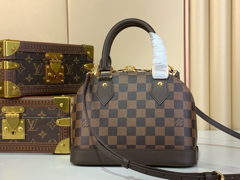 Geanta designer calitate premium