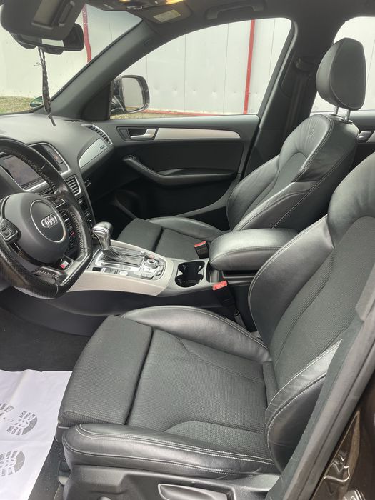 Audi Q5 , Quattro (4x4)S-Line , Model 2017