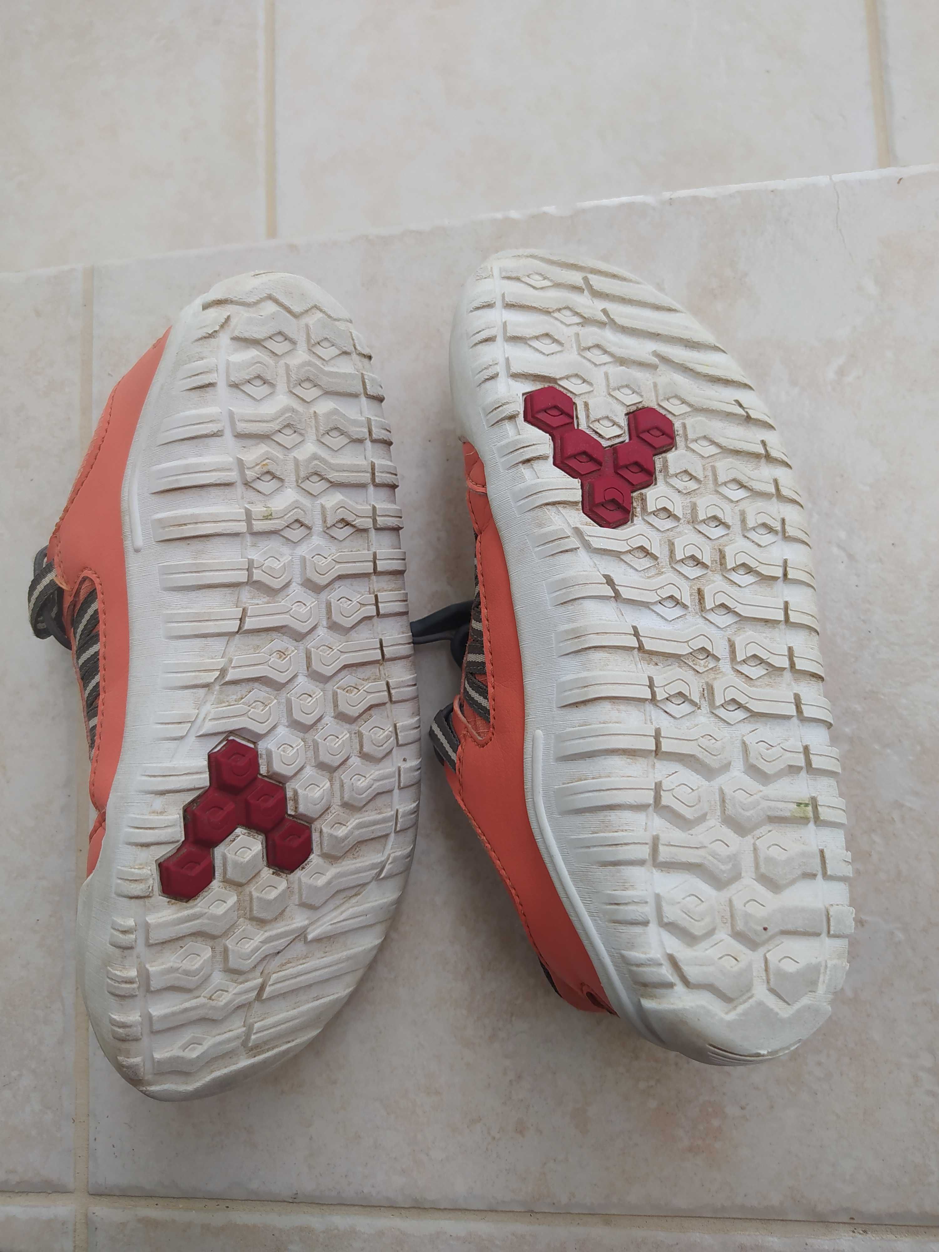 Pantofi sport Vivobarefoot pentru copii