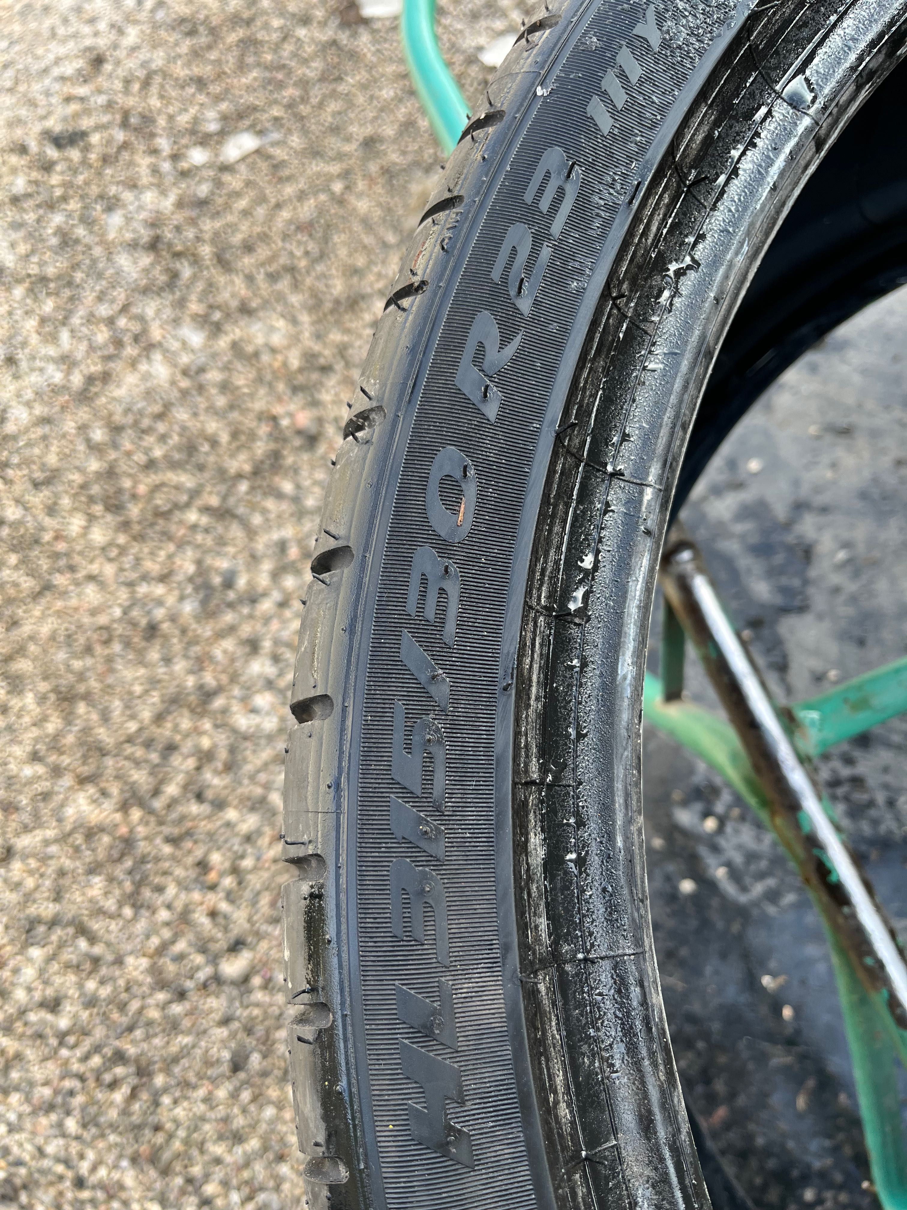 315/30 r23 si 275/35 r23 set de vara ca noi Pirelli