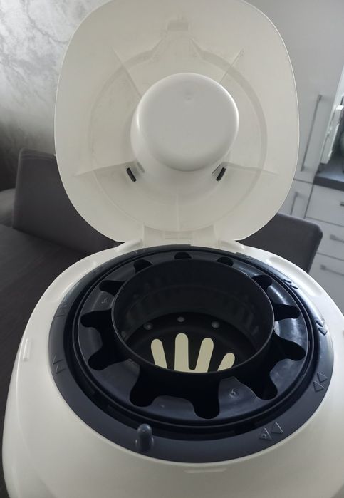 Кош за памперси Tommee Tippee Sangenic
