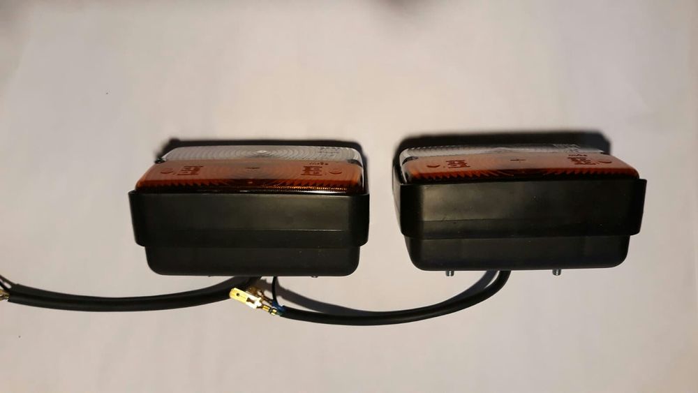 Vand lampi set lampi fata/spate clasice!