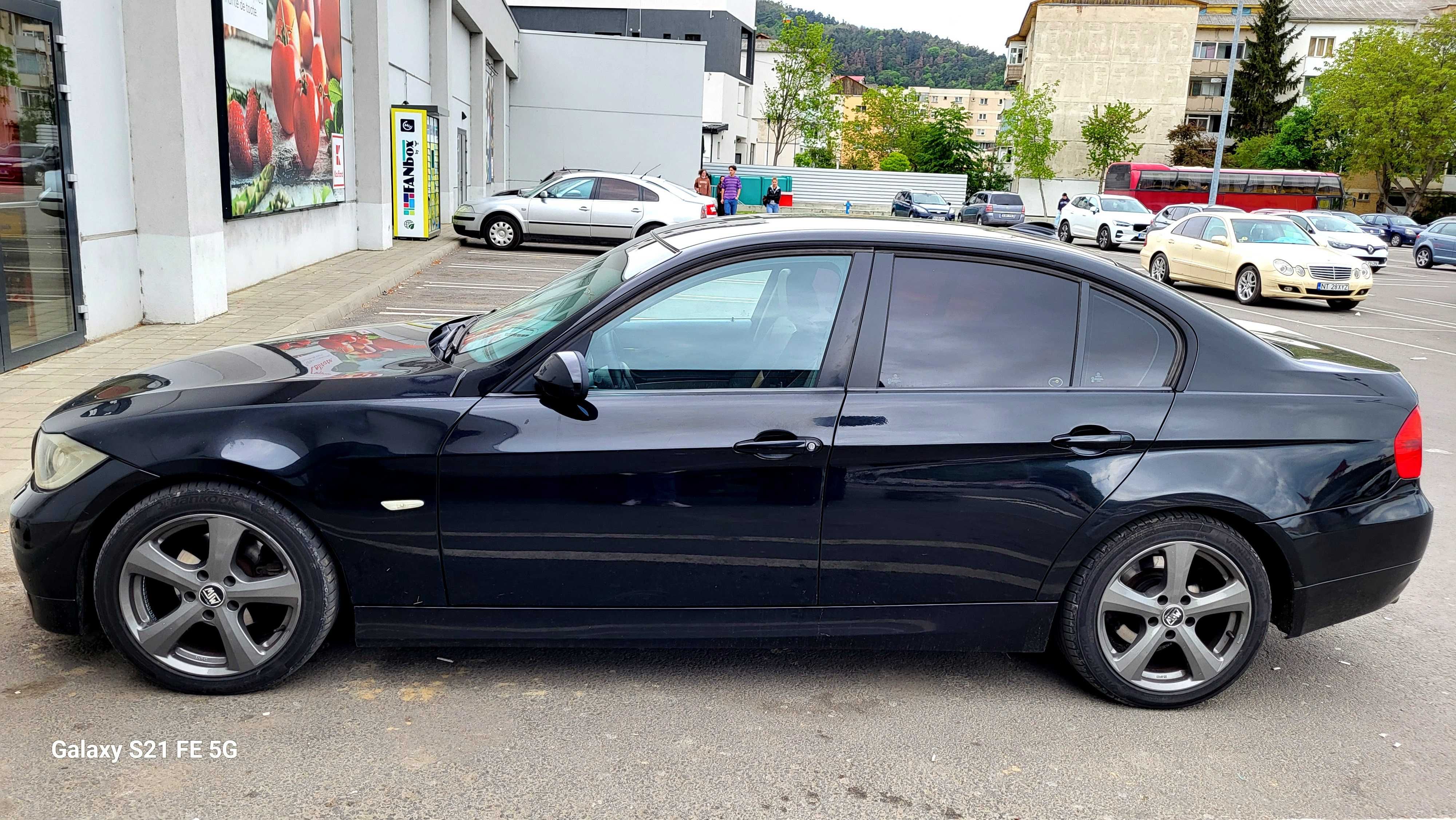 Autoturism BMW seria 3 E90