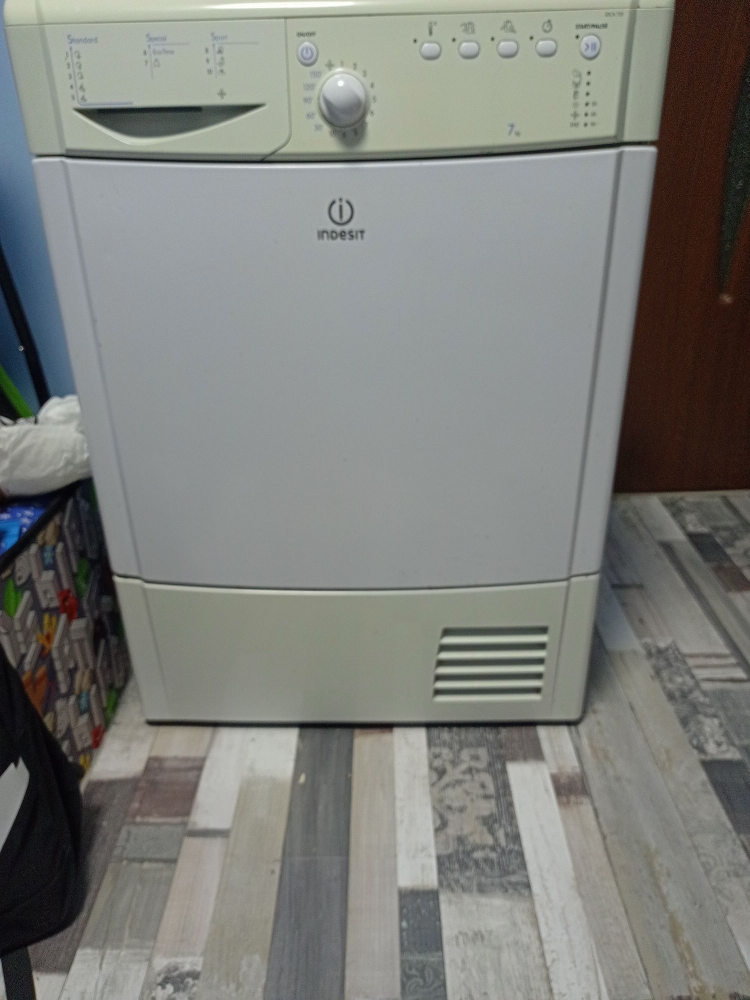 Сушилня Indesit IDCA 735 ECO