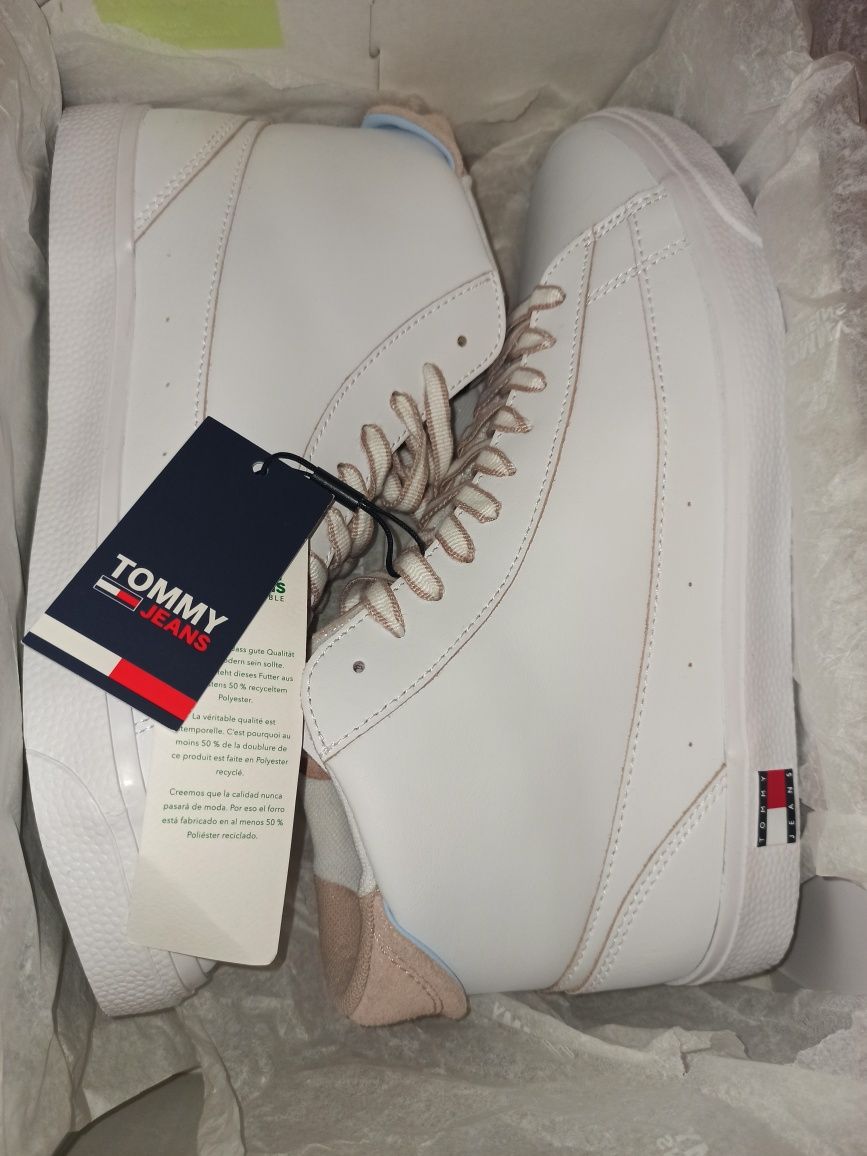 Tommy Hilfiger High Top Sneakers