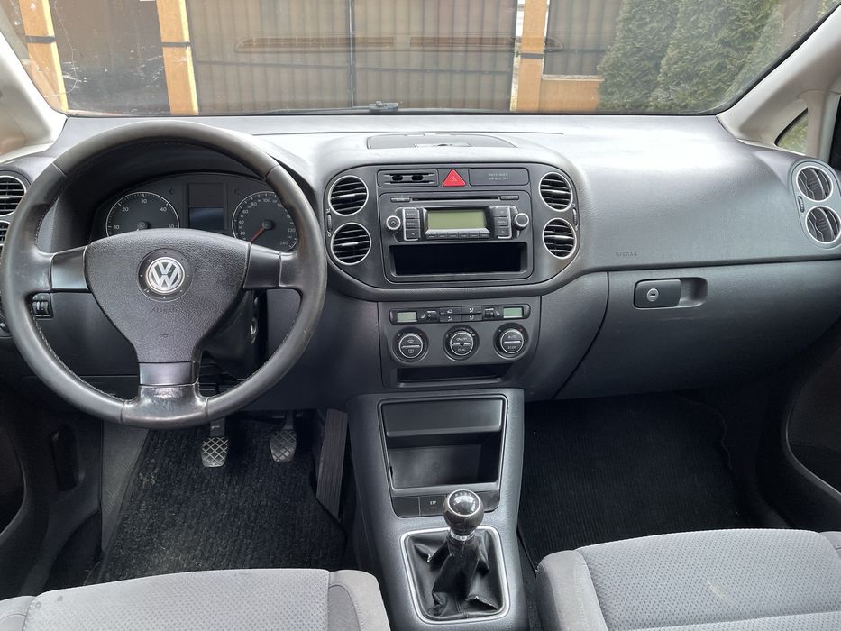 Vw Golf 5 Plus 1.9 TDI 105 Incalzire scaune cai Fara DPF din fabrica