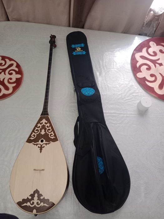 Домбыра дәстүрлі 48см чехолмен