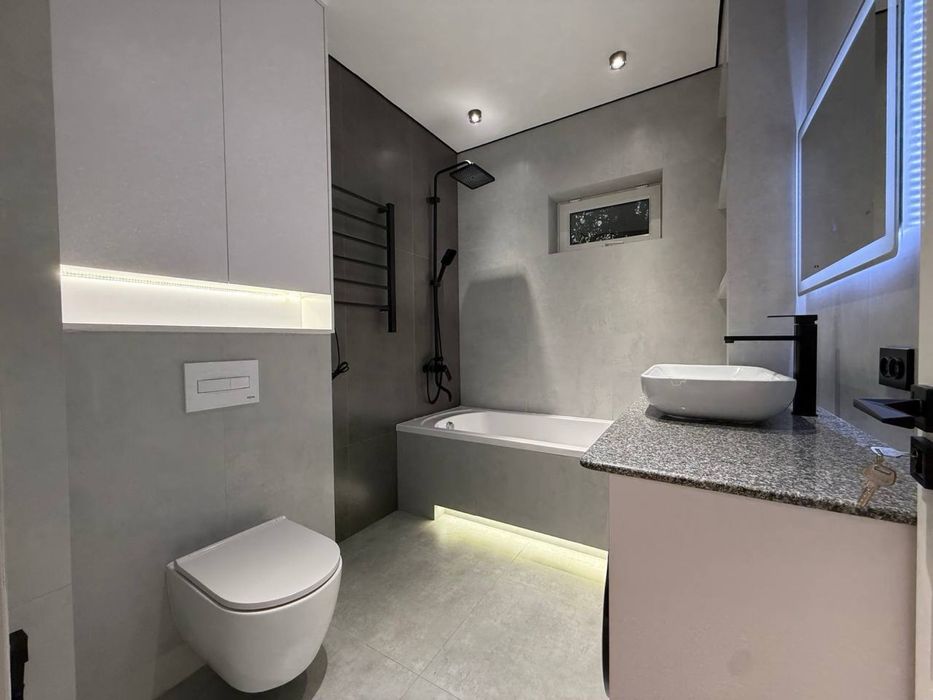 Яккасарайский район. Ул Аския. 2х ком. 77 серия укомплектована