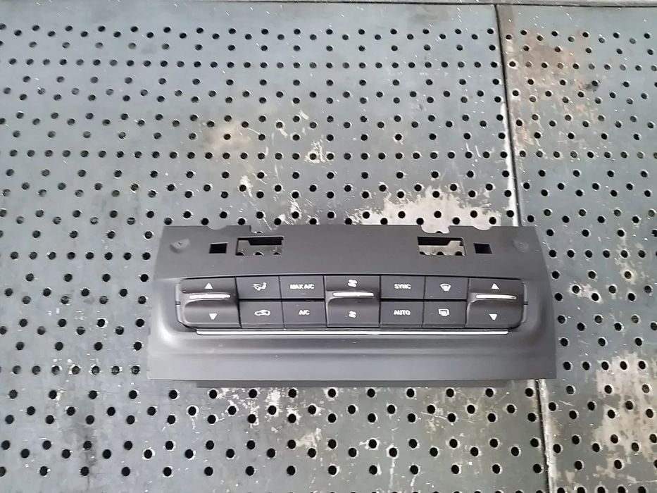 Bloc butoane comanda clima ac maserati ghibli m157 06701235080 670123508