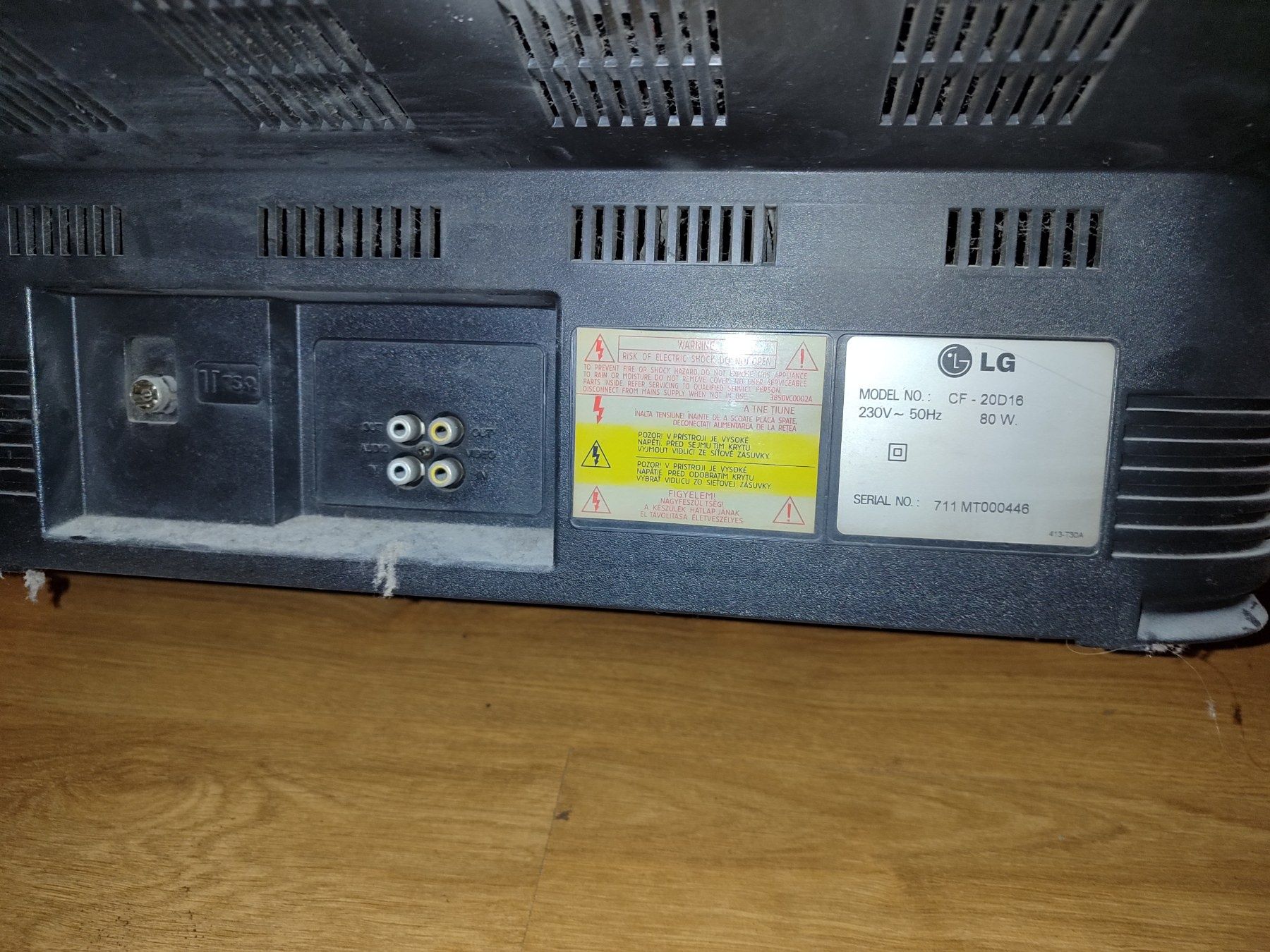 Телевизор LG, CF-20D16