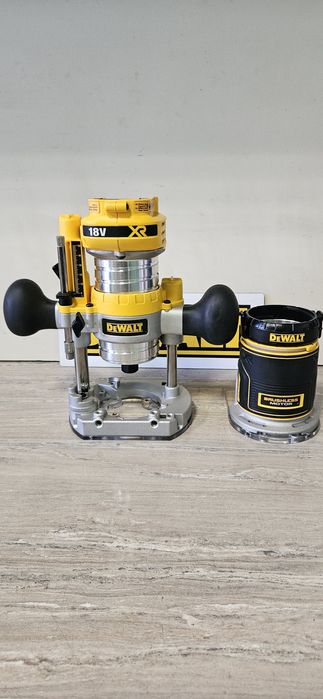 Dewalt Оберфреза DCW600 18V.