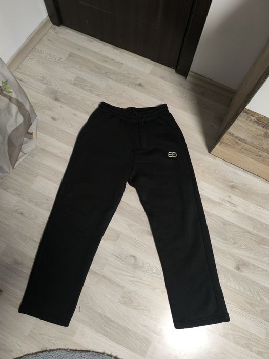 Екип Balenciaga чисто нов