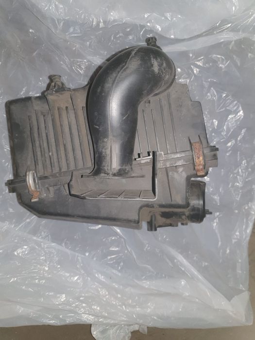 Suport filtru aer Mazada 6