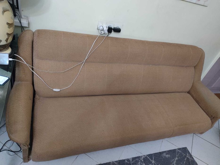 Диван отдам даром