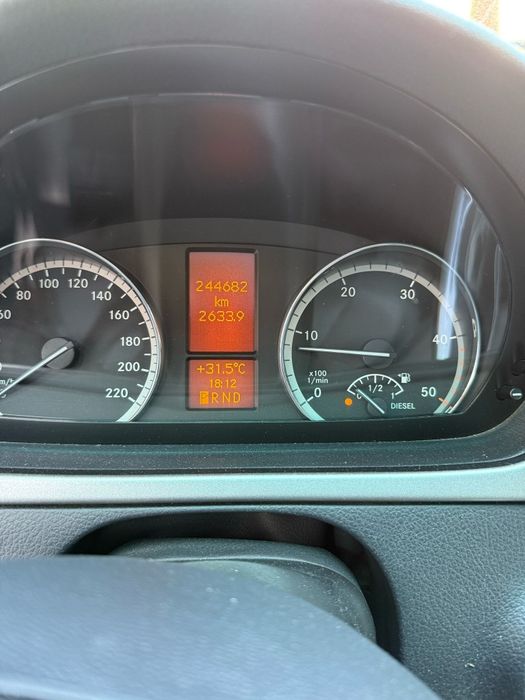 Mercedes Benz Viano 4 motion